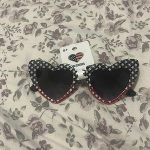 Children’s place girls sunglasses